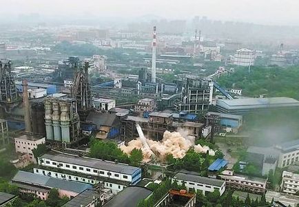 昆明煙囪定向拆除爆破技術(shù)：