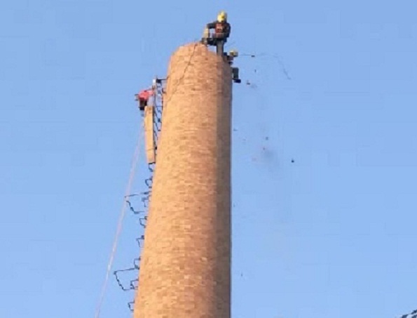 羅定人工拆除煙囪的方法介紹