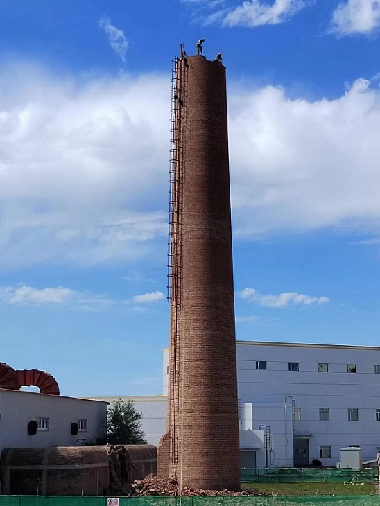 長(zhǎng)治煙囪拆除公司:技術(shù)引領(lǐng),為安全護(hù)航