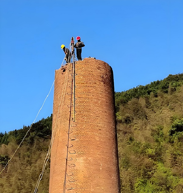 煙囪拆除專業(yè)方案才是安全高效的關(guān)鍵！