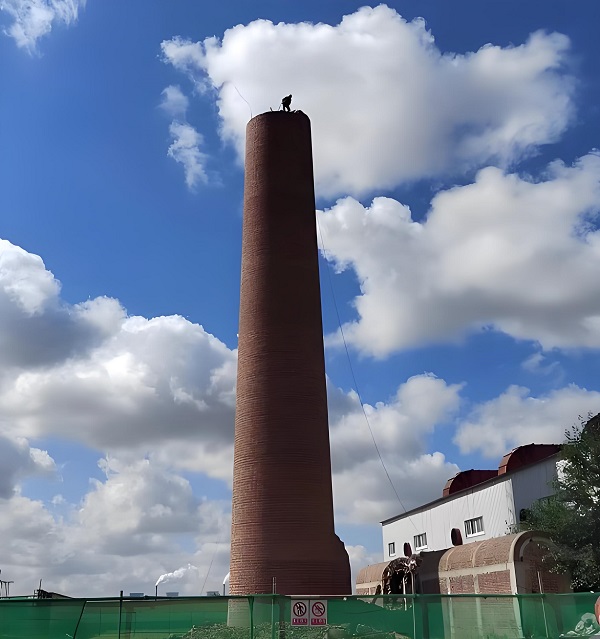 煙囪拆除必看！專項(xiàng)方案中的安全與效率密碼